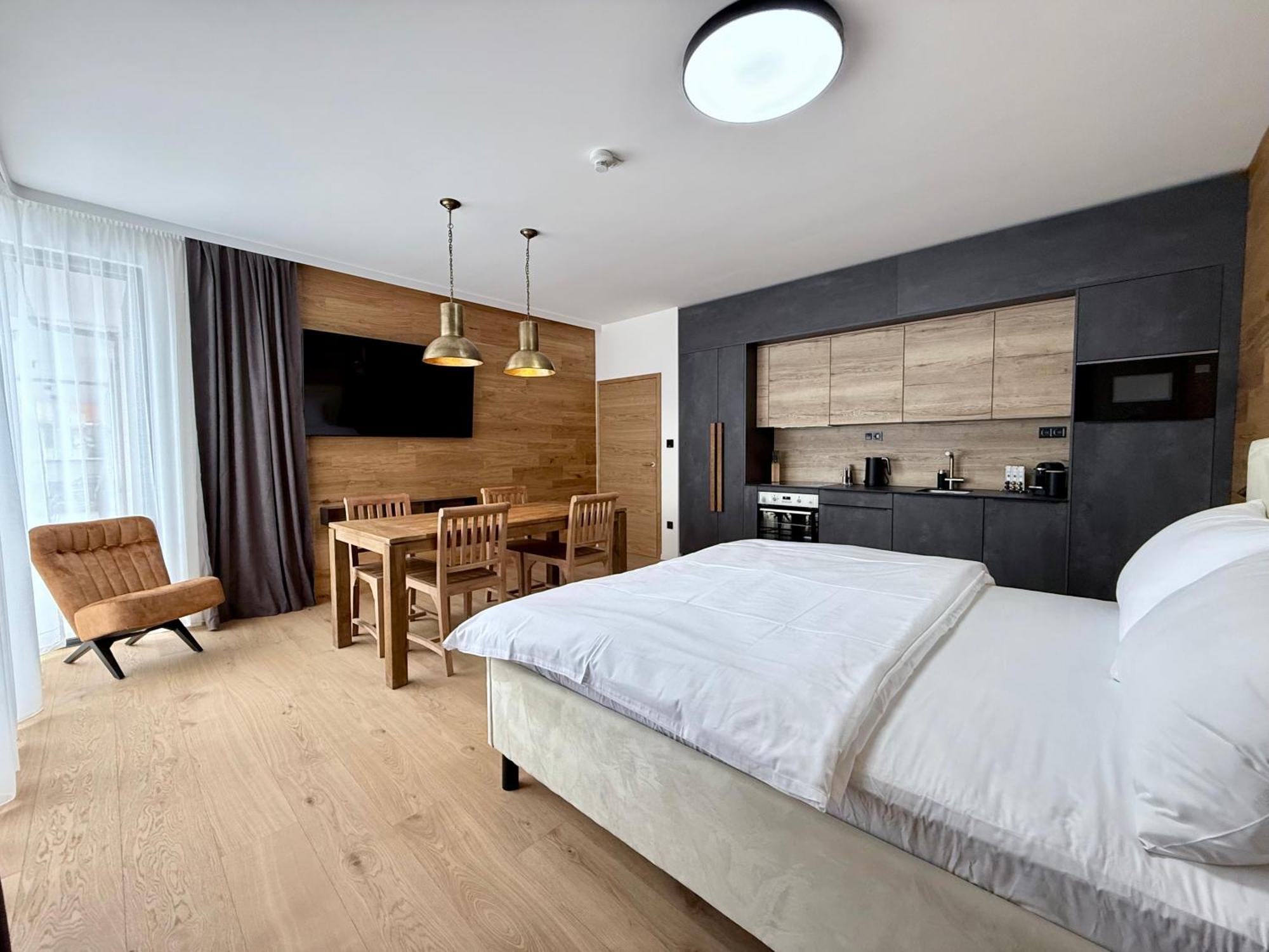 Elsa Spa Apartments Tux Habitación foto